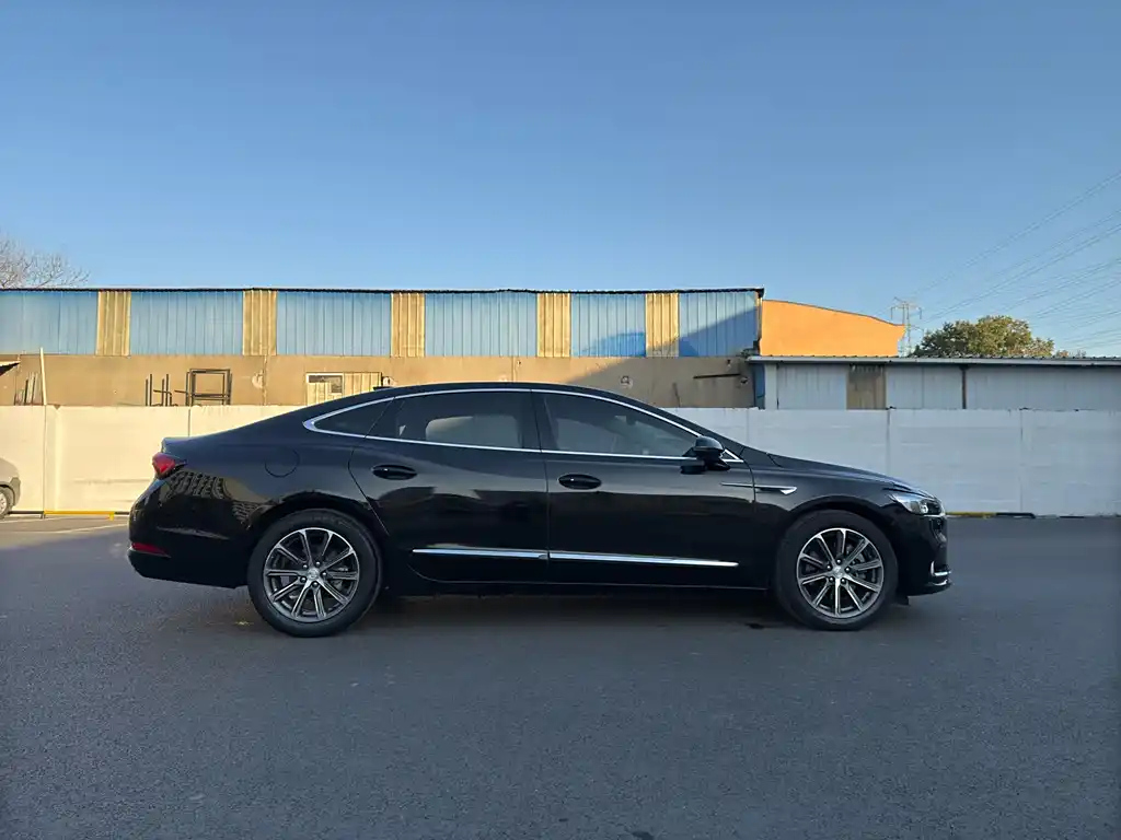 BUICK LACROSSE 2020