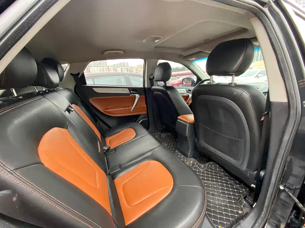 JAC REFINE S5 2014
