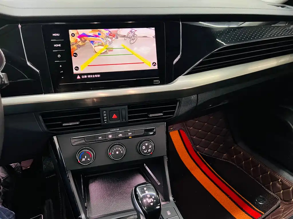 VOLKSWAGEN PASSAT 2020