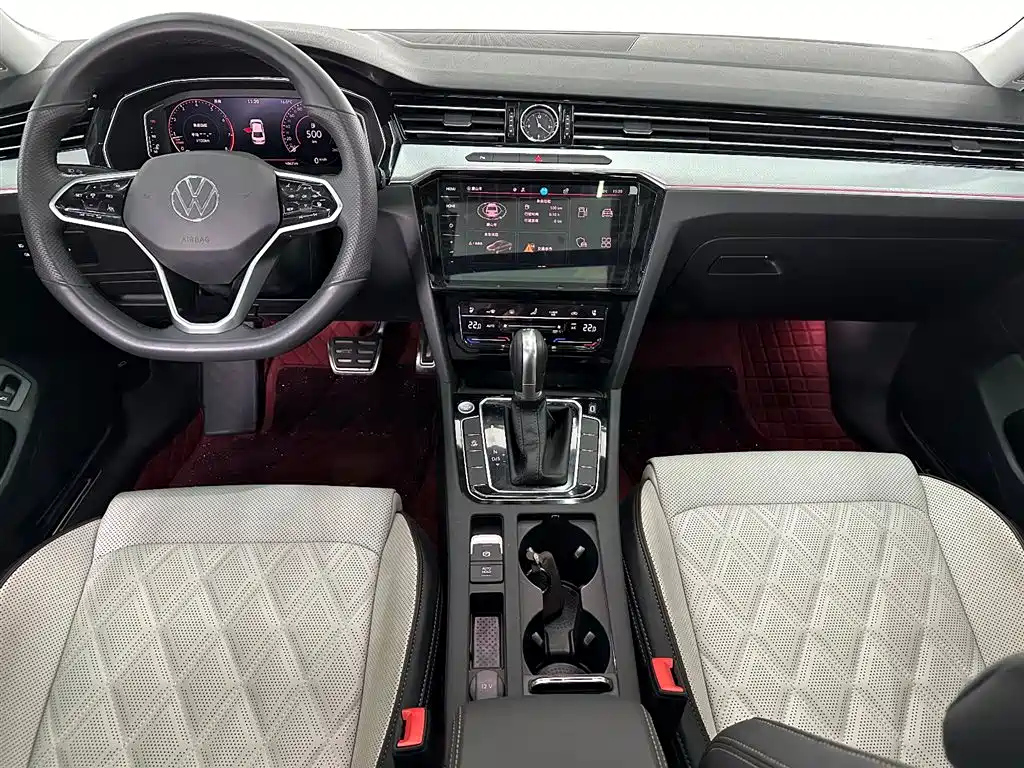 VOLKSWAGEN MAGOTAN 2024