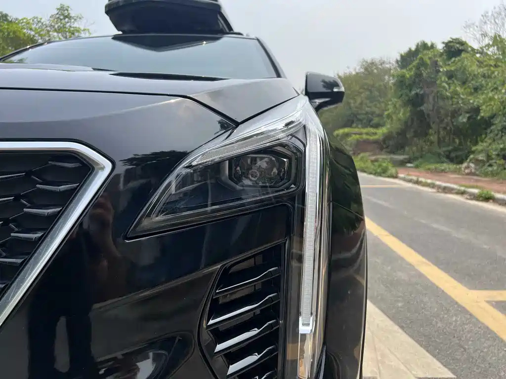 CADILLAC XT4 2020