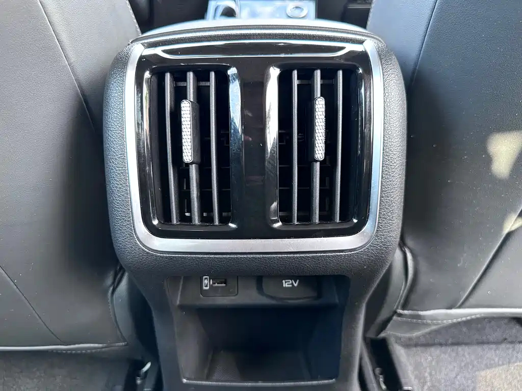 BESTURN B70 2022