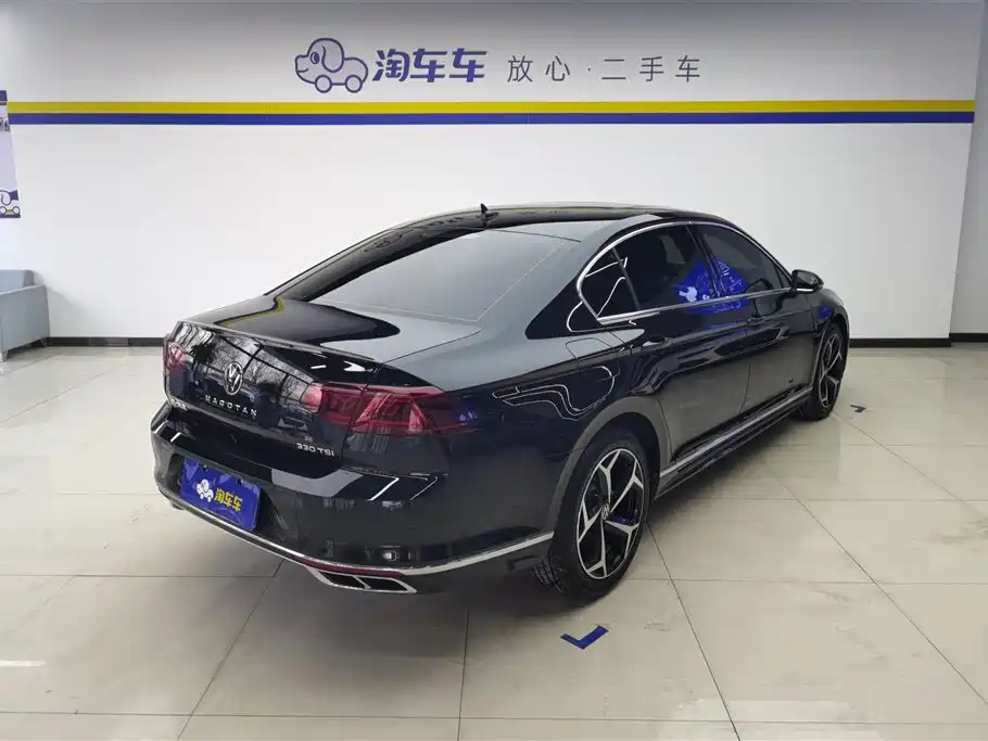 VOLKSWAGEN MAGOTAN 2023