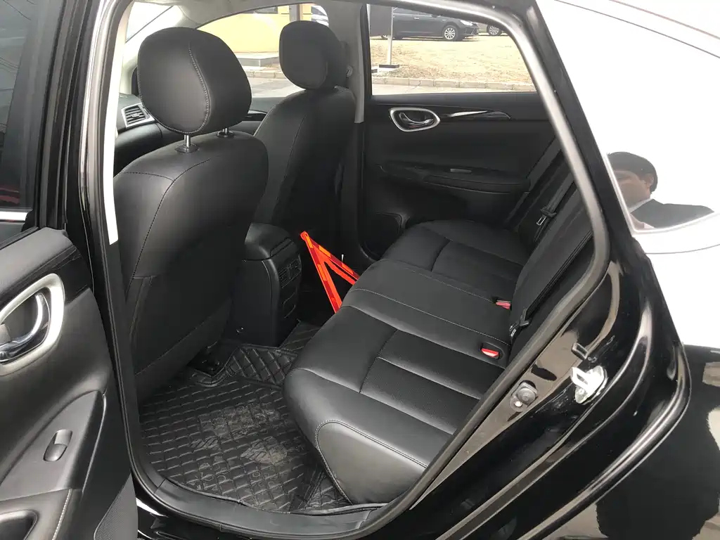 NISSAN SYLPHY 2022