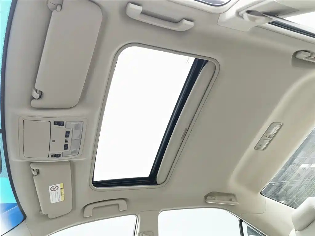 TOYOTA CAMRY 2013