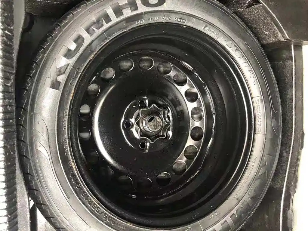 VOLKSWAGEN MAGOTAN 2014