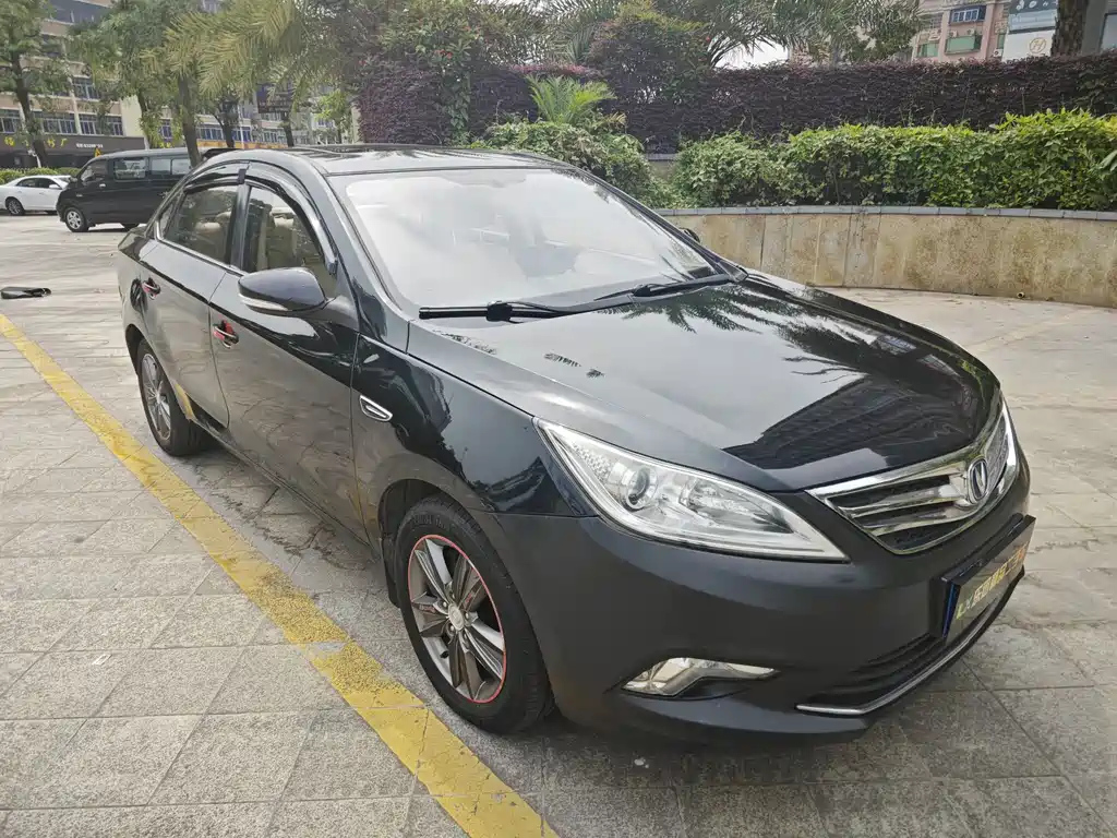 CHANGAN EADO 2016