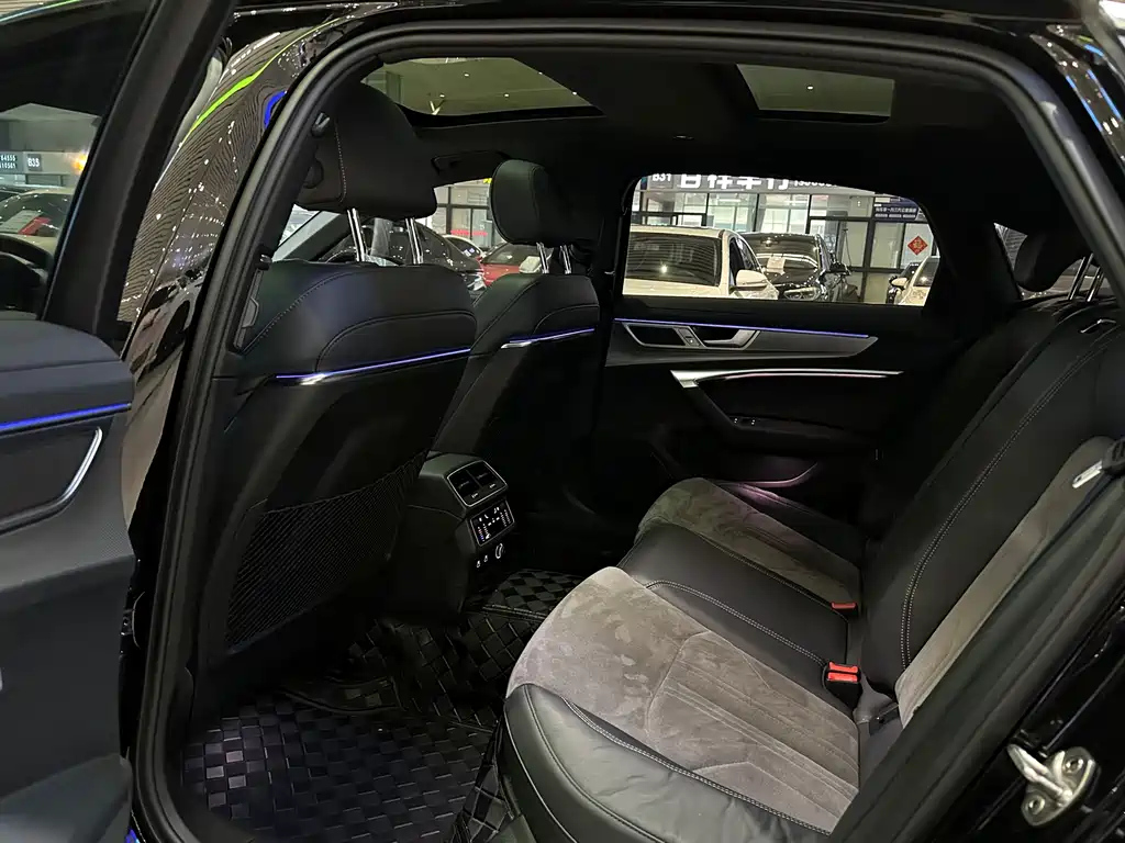 AUDI A6L 2023