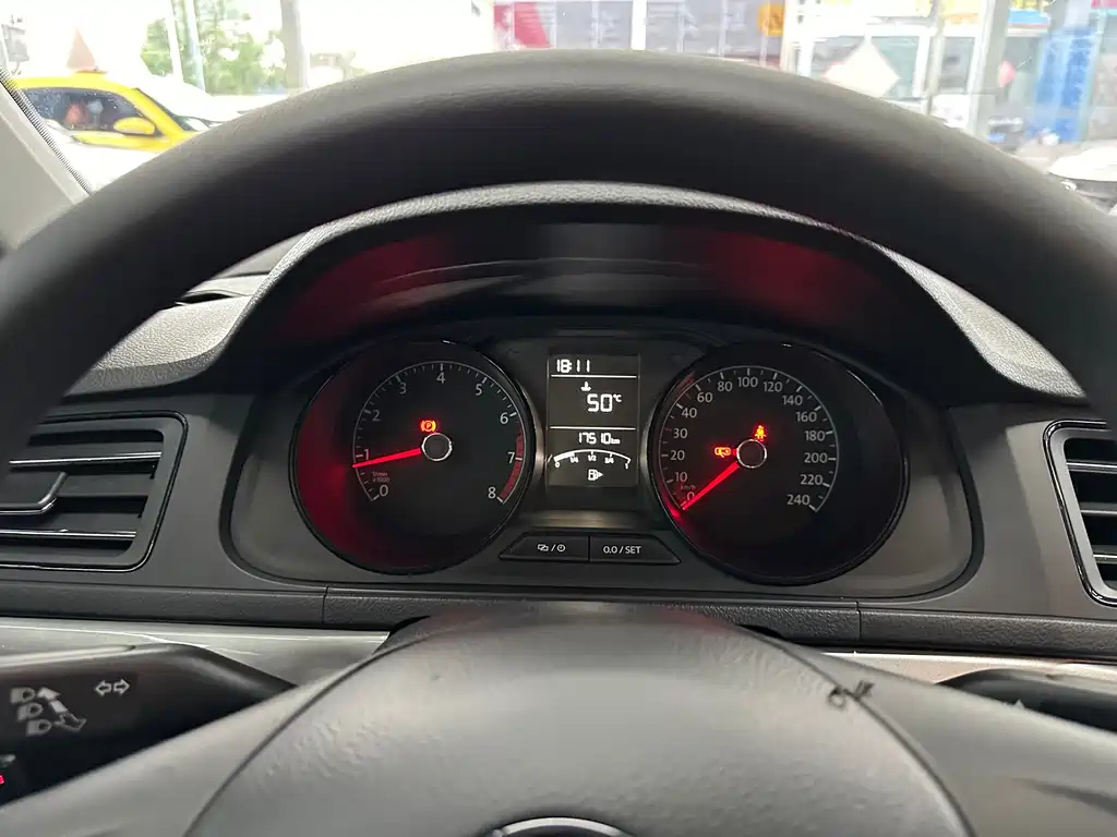 VOLKSWAGEN LAVIDA 2022