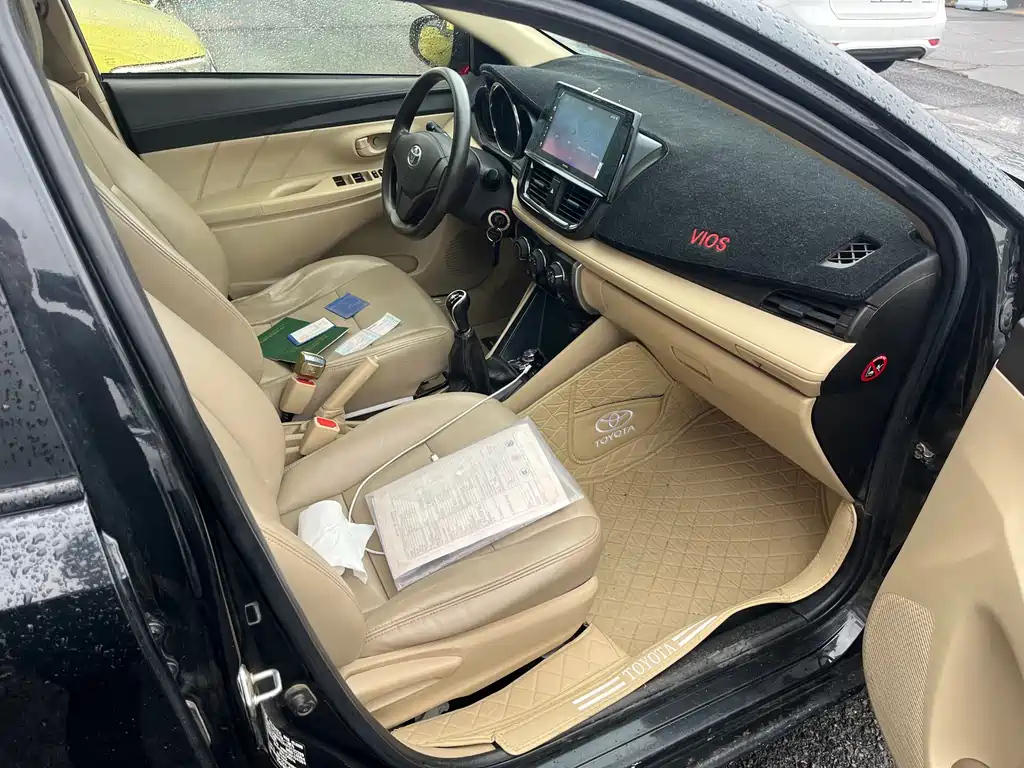 TOYOTA VIOS 2015