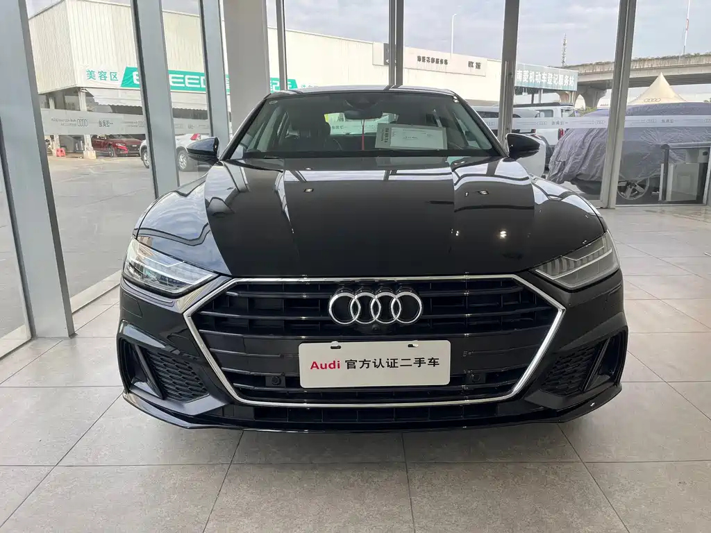 AUDI A7 2024