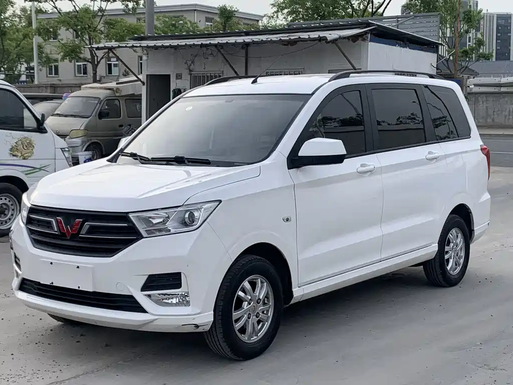 SGMW WULING HONGGUANG 2021