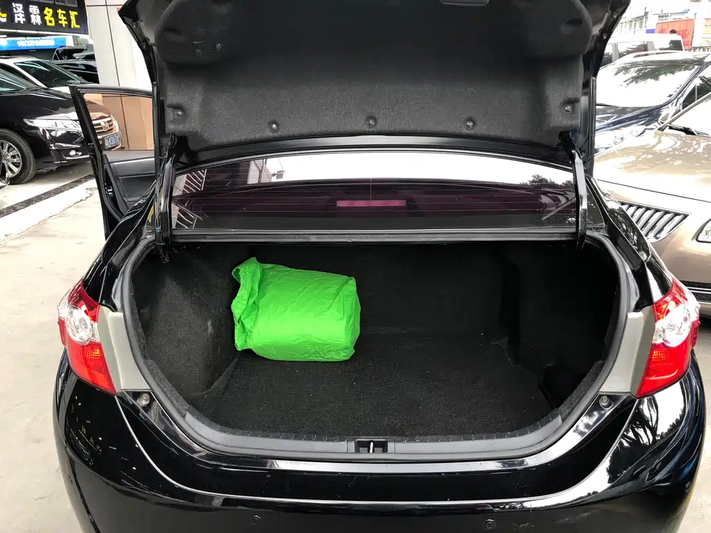 TOYOTA RALINK 2017