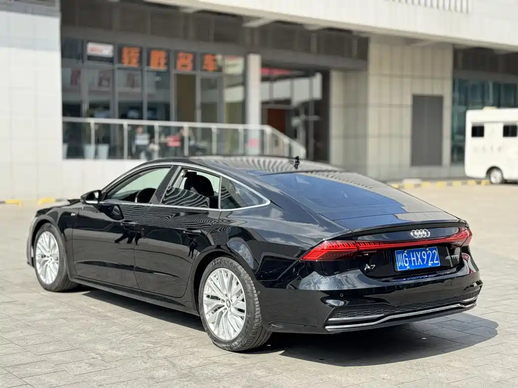 AUDI A7 2021