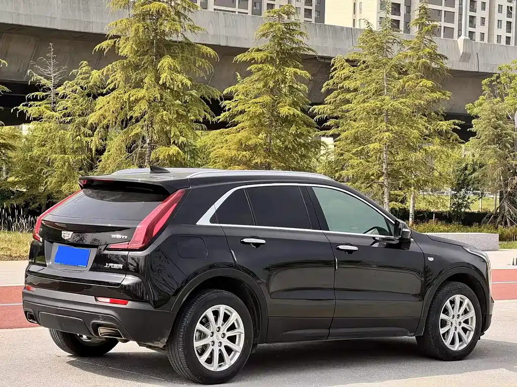 CADILLAC XT4 2020