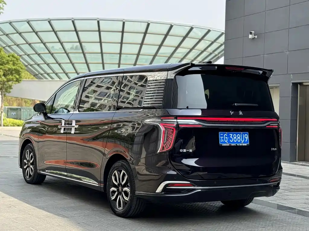 HONGQI HQ9 2023