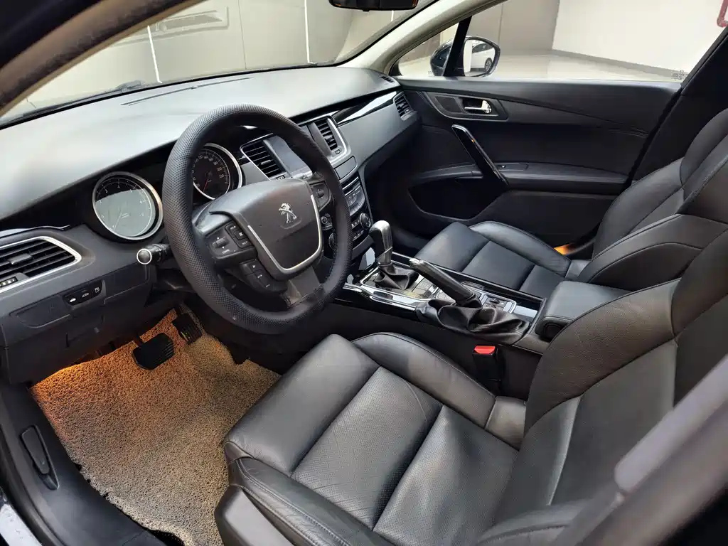 PEUGEOT 508 2013