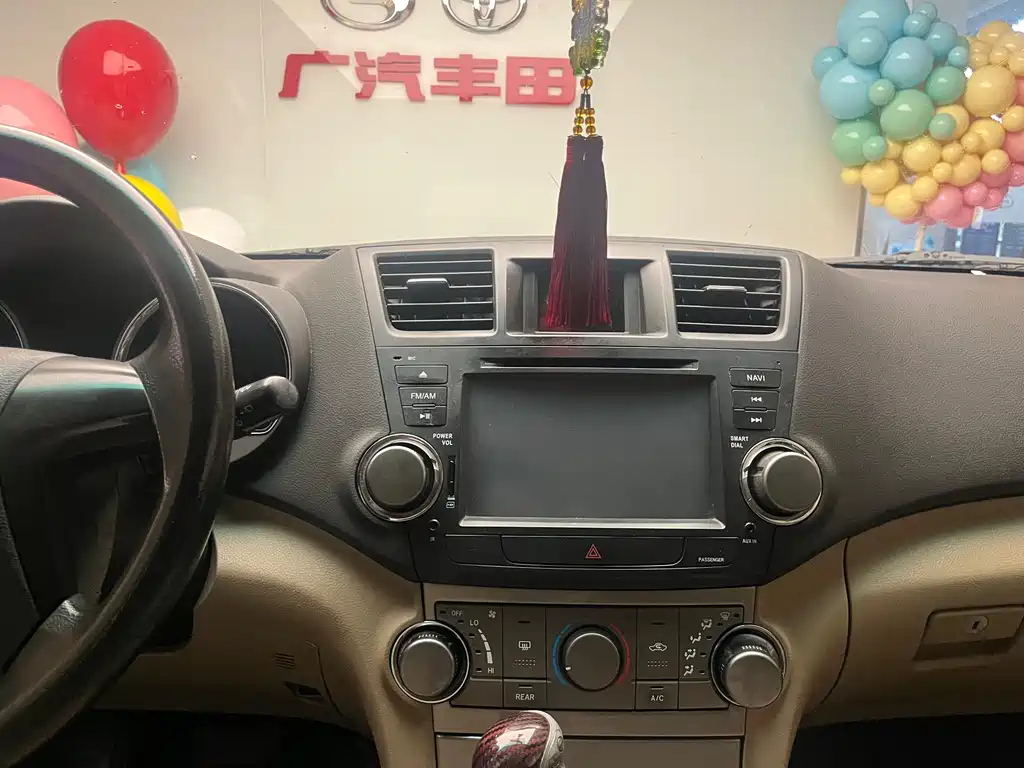 TOYOTA HIGHLANDER 2014