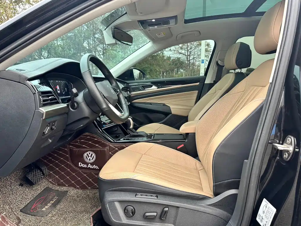 VOLKSWAGEN PASSAT 2022