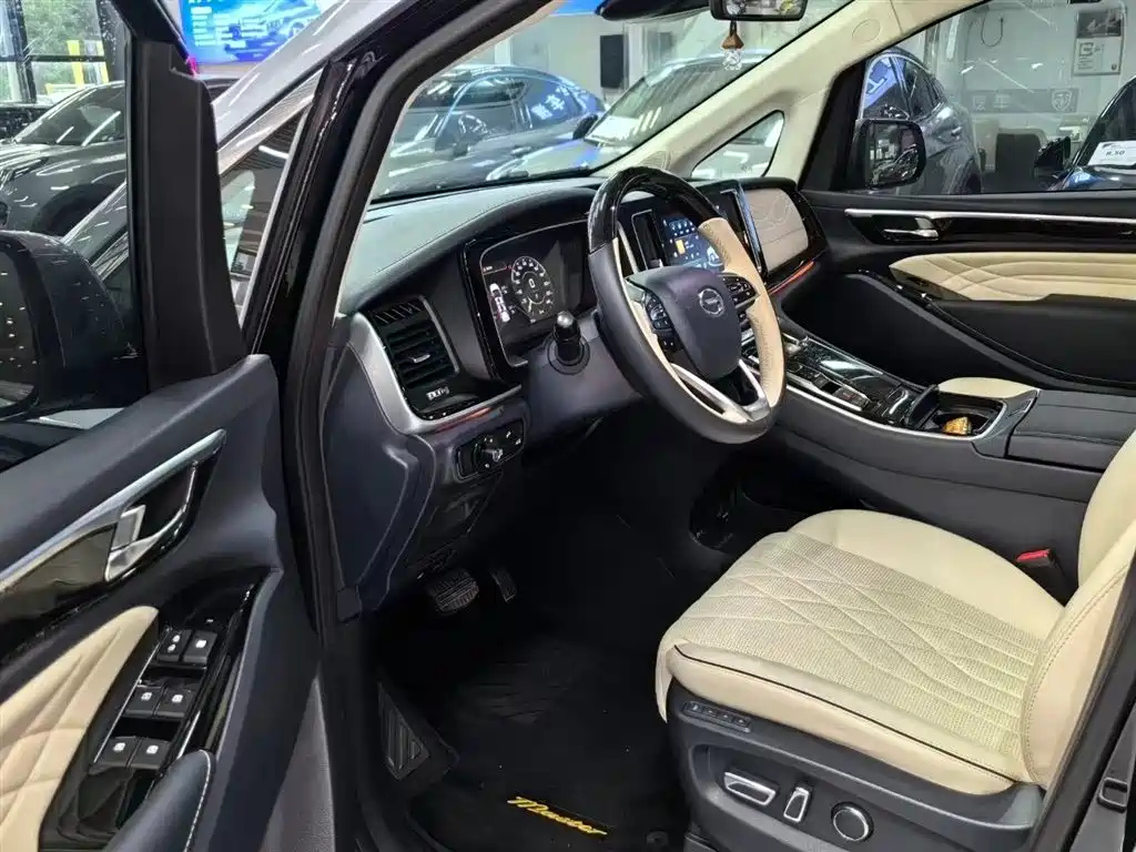 TRUMPCHI M8 2022