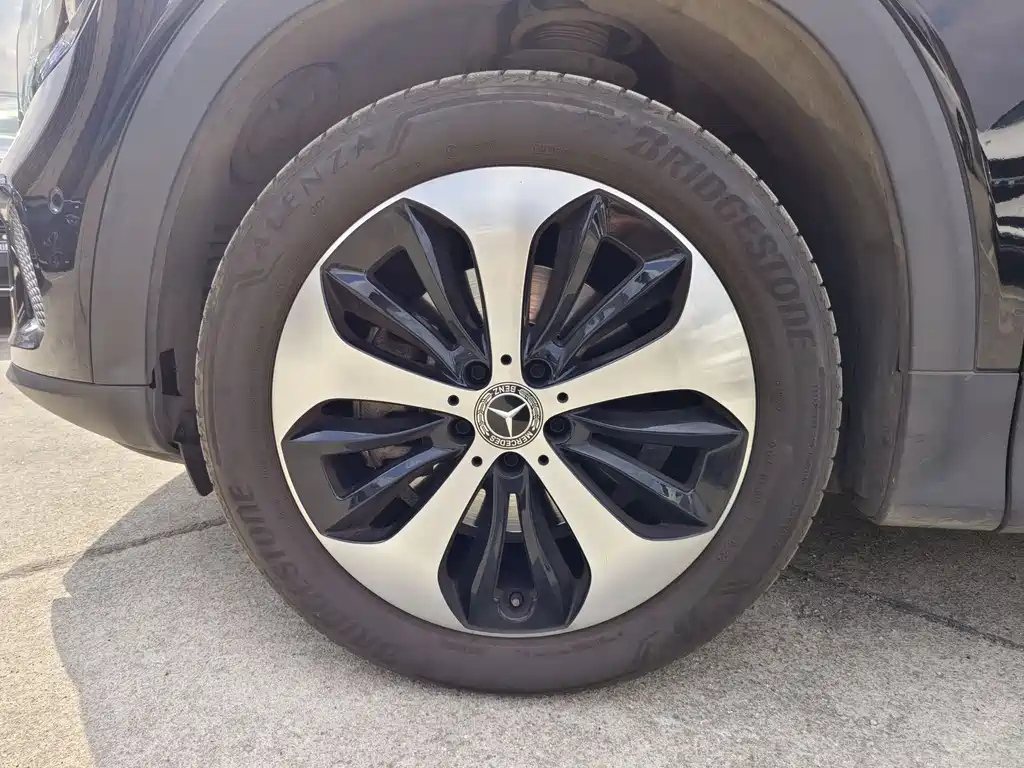 MERCEDES BENZ GLB 2022