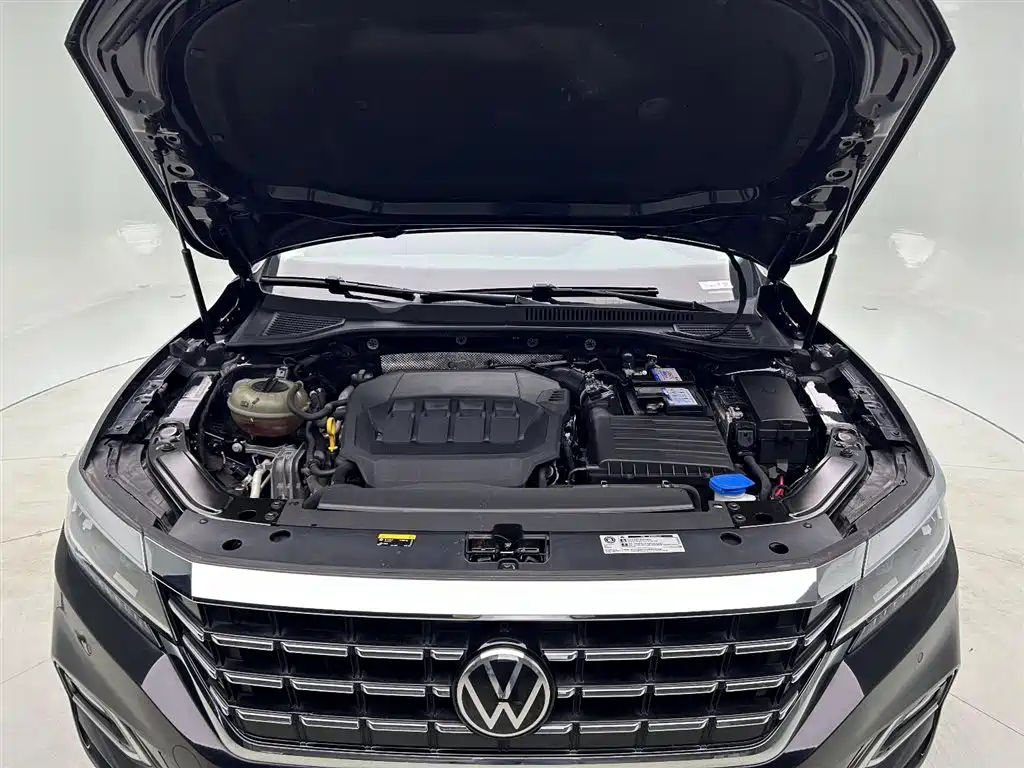 VOLKSWAGEN PASSAT 2021