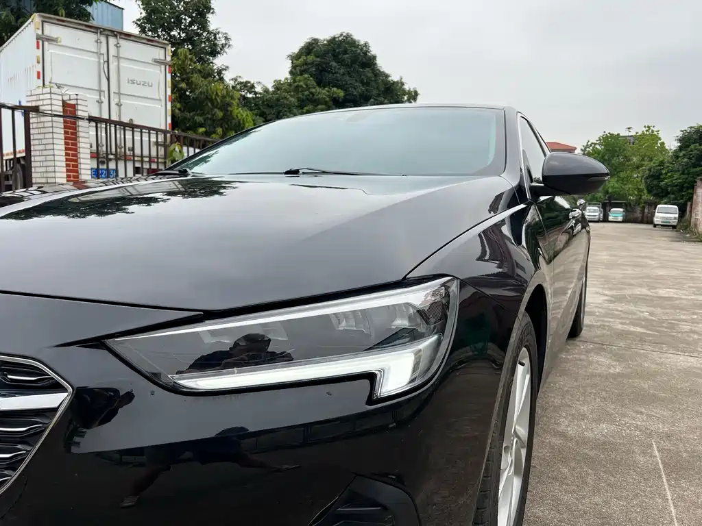 BUICK REGAL 2021