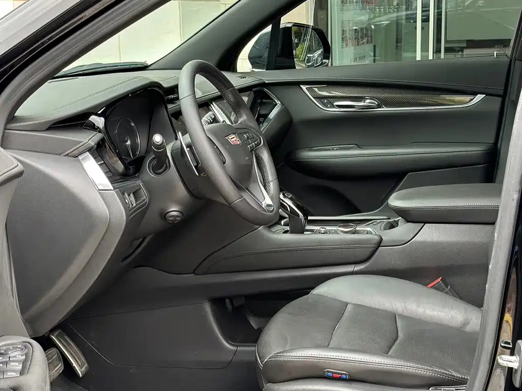 CADILLAC XT6 2020