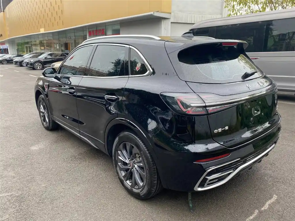 HONGQI HS5 2023
