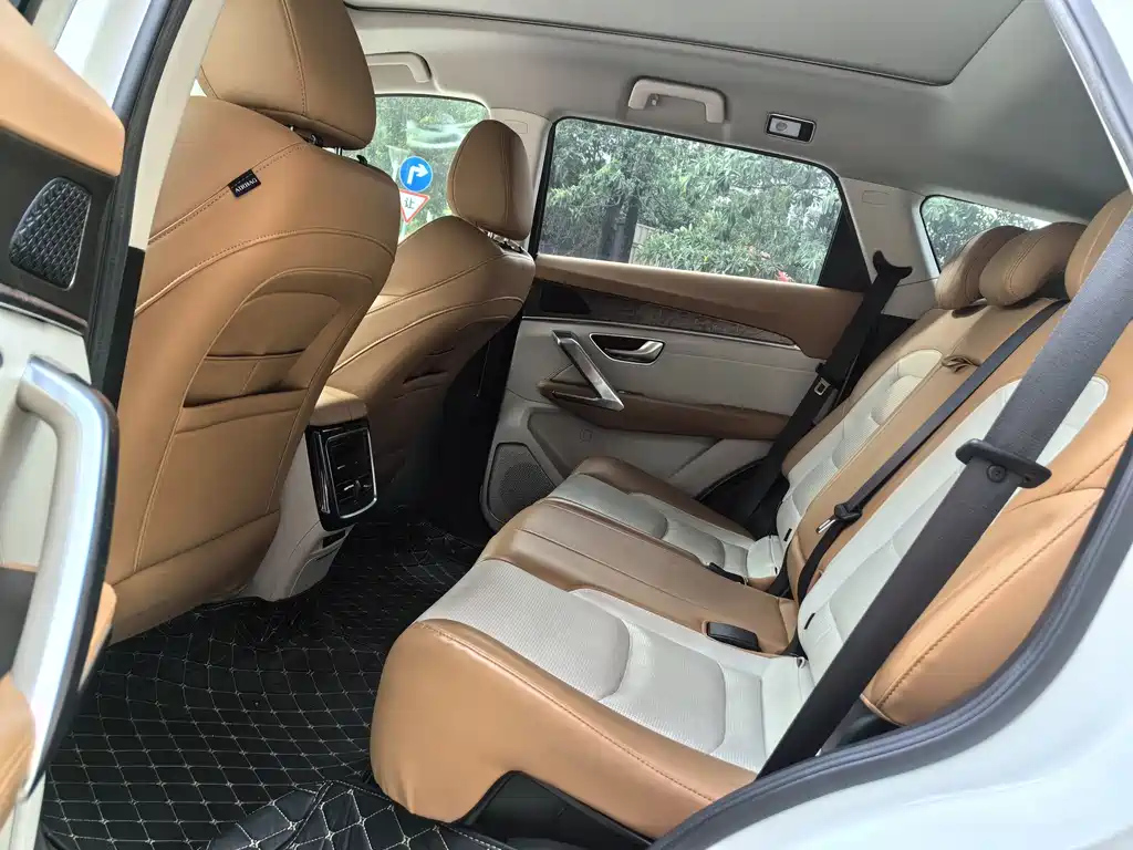 JETOUR X70 PLUS 2021