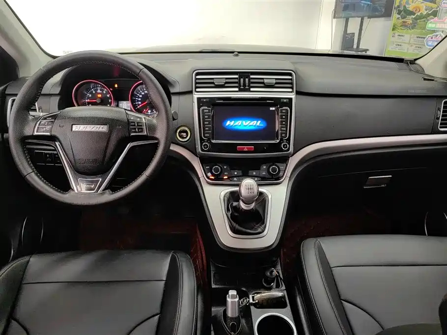 HAVAL M6 2017