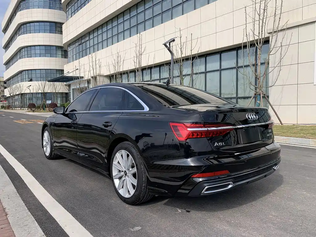 AUDI A6L 2022
