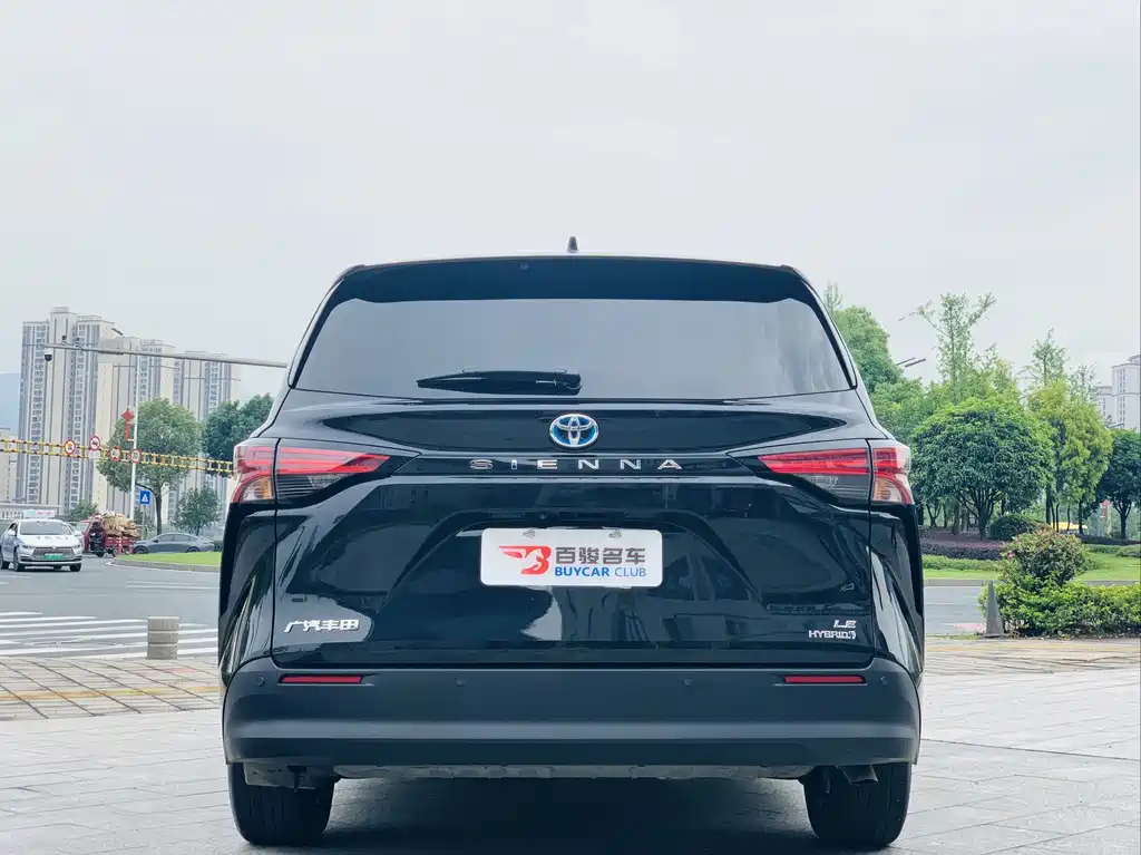 TOYOTA SIENNA SIENNA 2023
