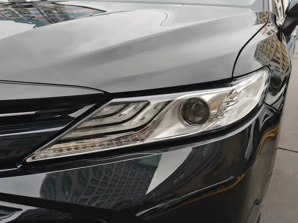 TOYOTA CAMRY 2020