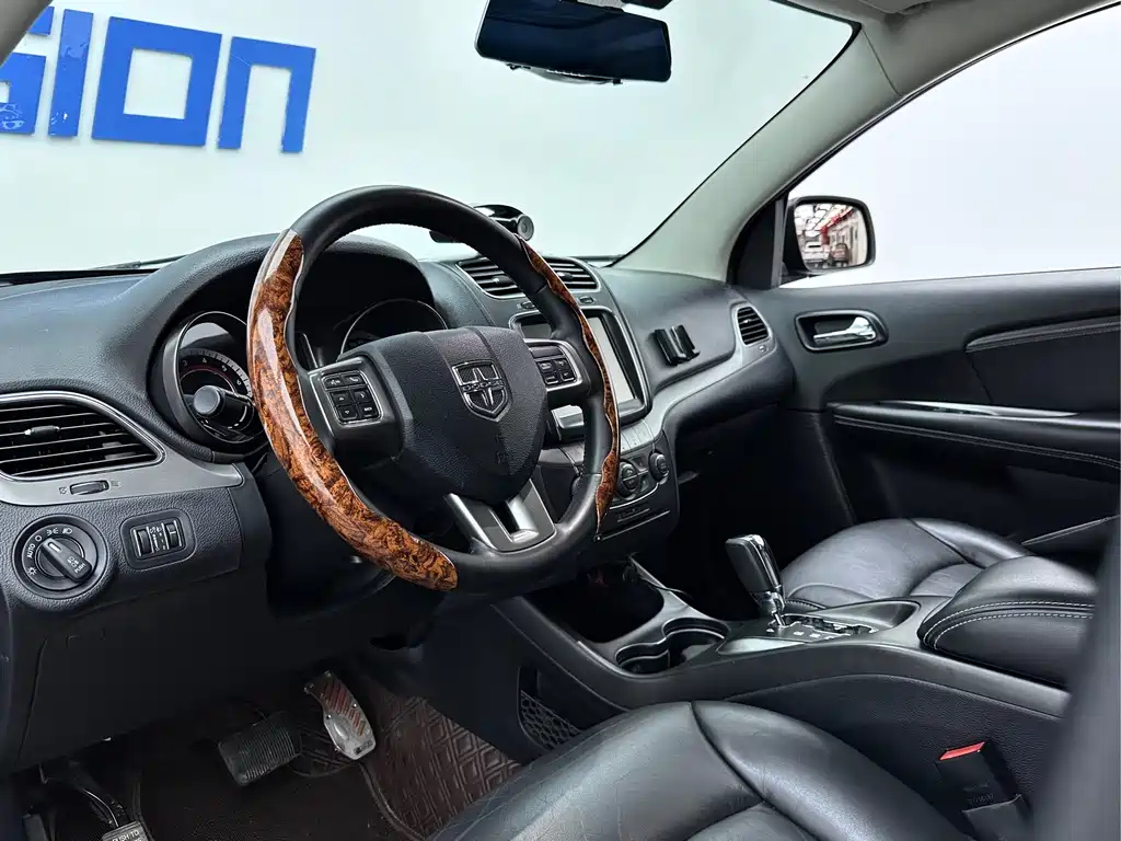 DODGE JCUV 2018