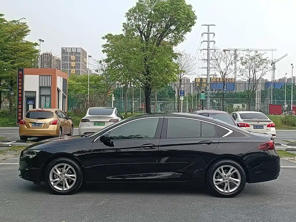 BUICK REGAL 2022