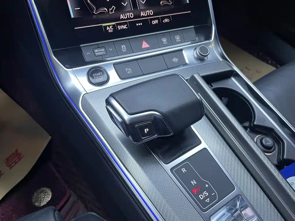 AUDI A6L 2022