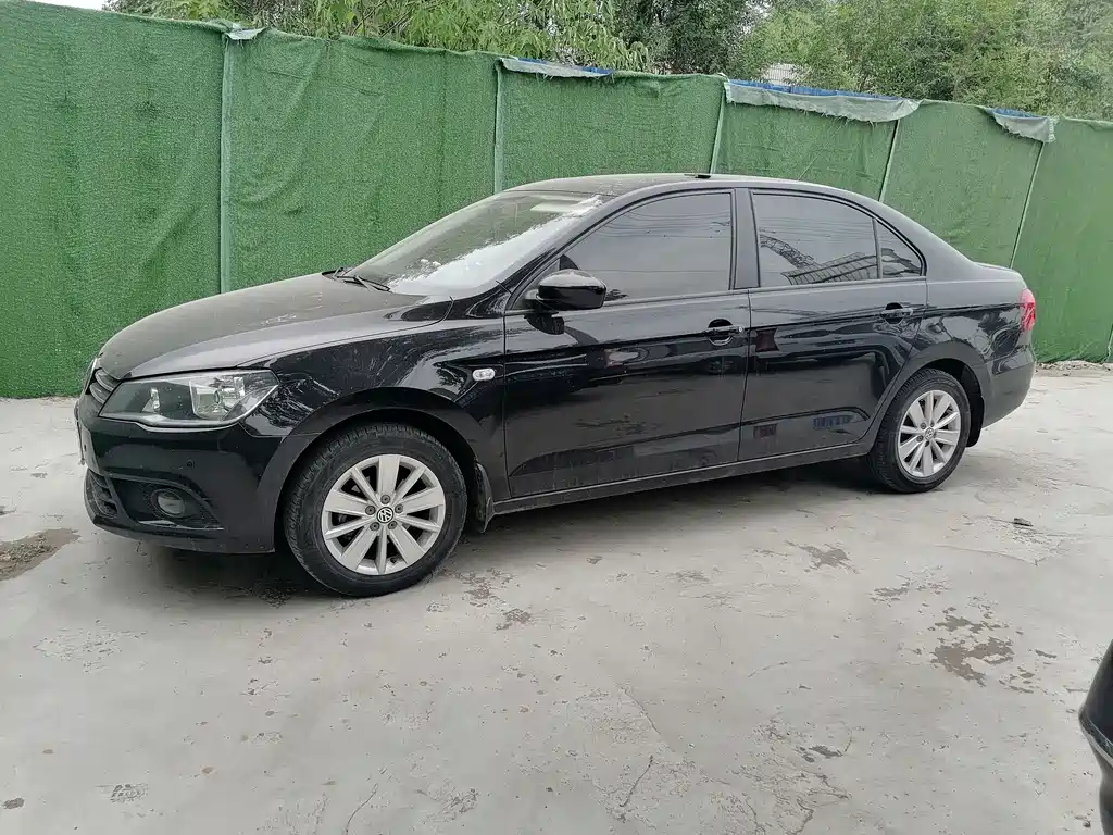 VOLKSWAGEN JETTA 2015