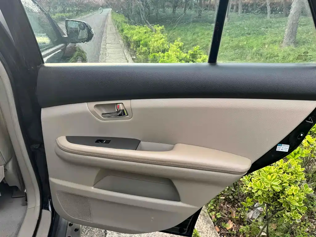 BYD S6 2013