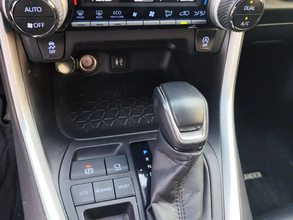 TOYOTA WILDLANDER 2022