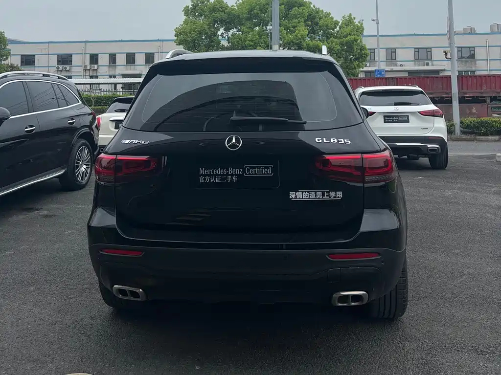MERCEDES BENZ GLB 2021