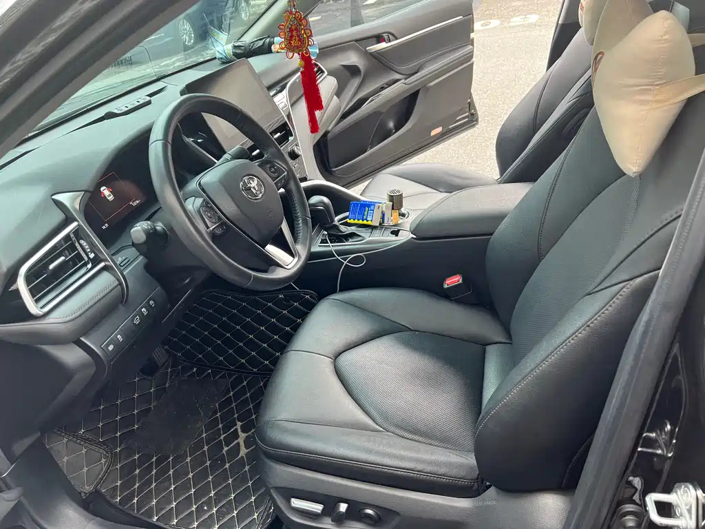 TOYOTA CAMRY 2021