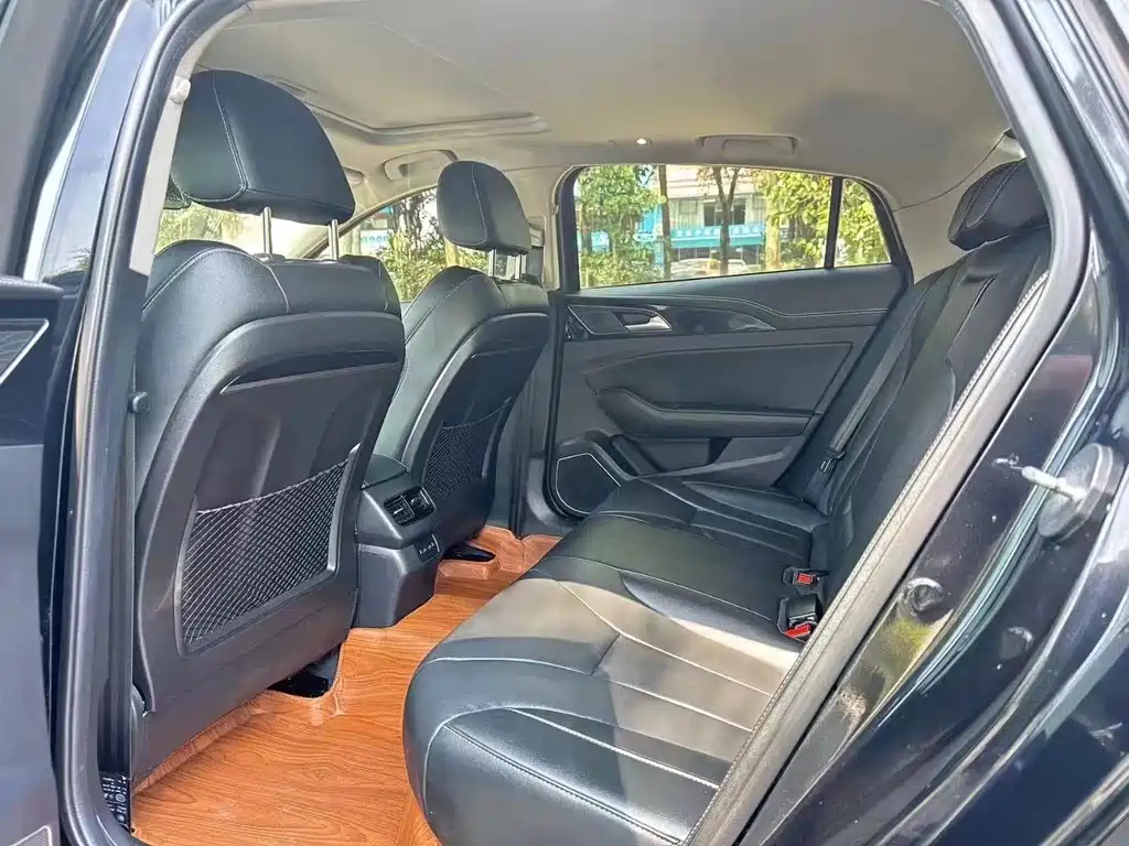 HONGQI H5 2020