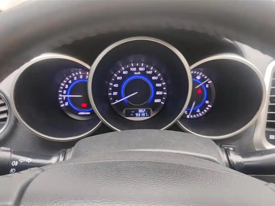 CHANGAN EADO 2016