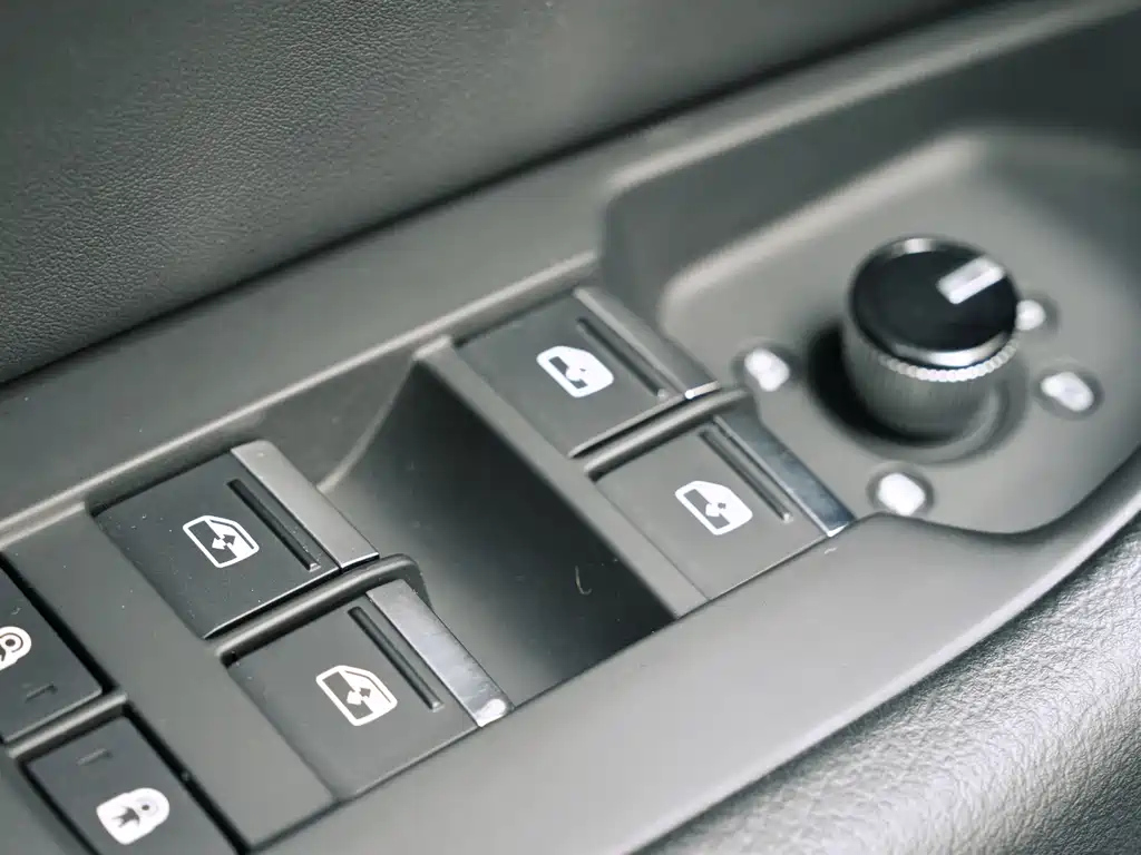 AUDI A6L 2021