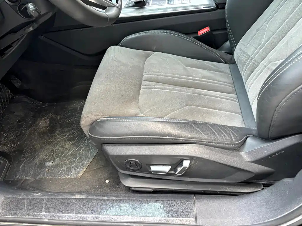 AUDI A6L 2023