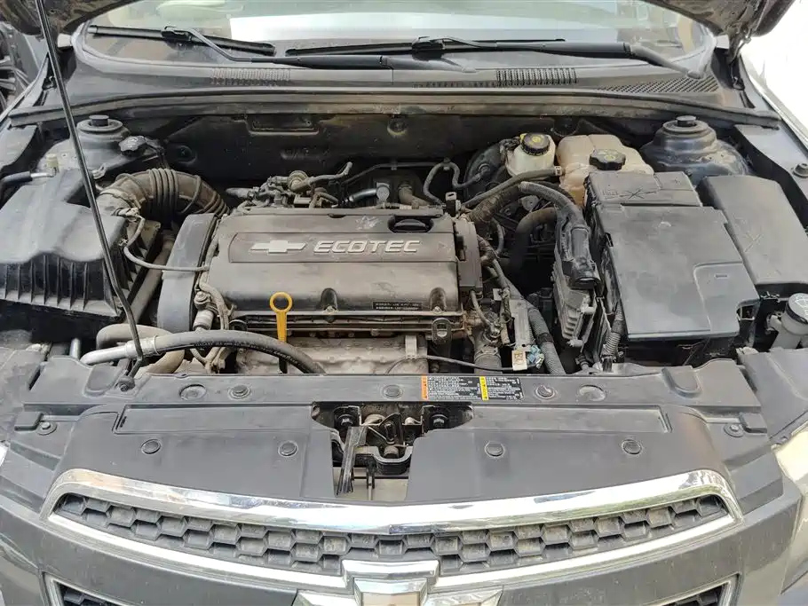 CHEVROLET CRUZE 2012