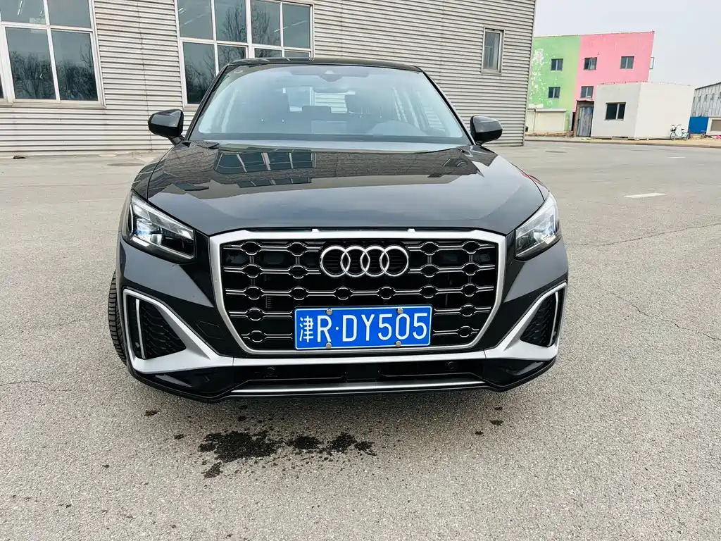 AUDI Q2L 2023