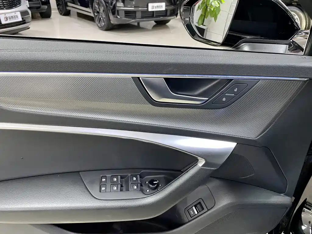 AUDI A6L 2022