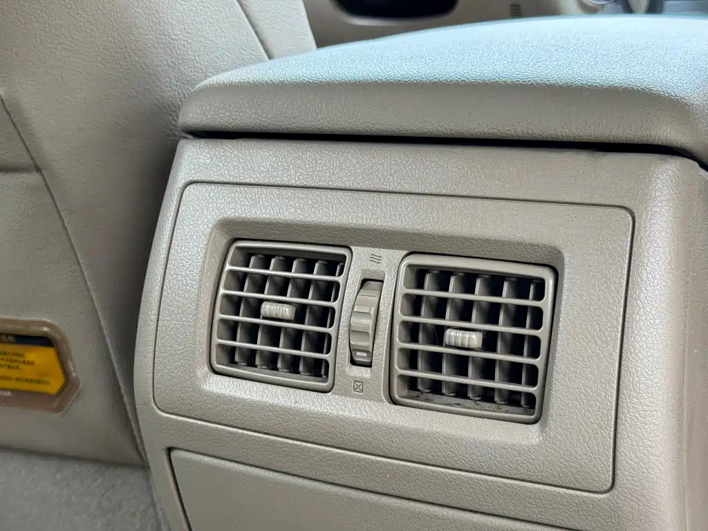 TOYOTA HIGHLANDER 2010